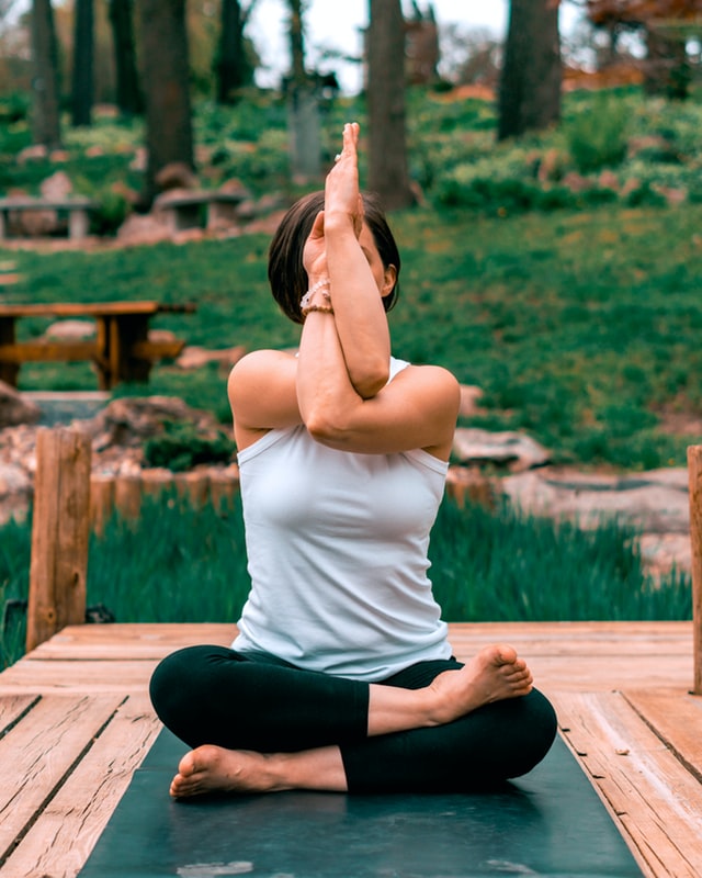 Yoga Stein