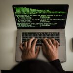 laptop hacker